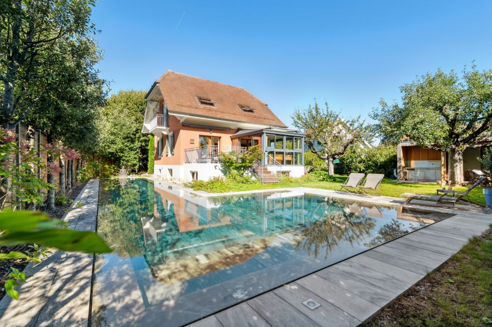Chêne-Bourg | Maison individuelle de charme avec piscine