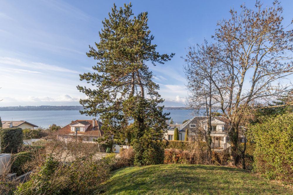 Cologny | Villa à rénover avec vue sur le lac